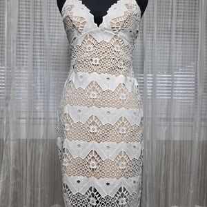 Lulus Women's White Lace Midi Bodycon Cream Dress with Nude Lining